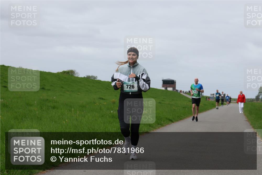 04.05.2025 - 8. Wedeler Halbmarathon Yannick Fuchs http://msf.ph/oto/7831966 04.05.2025 11:40:56 Laufen 726 meine-sportfotos.de