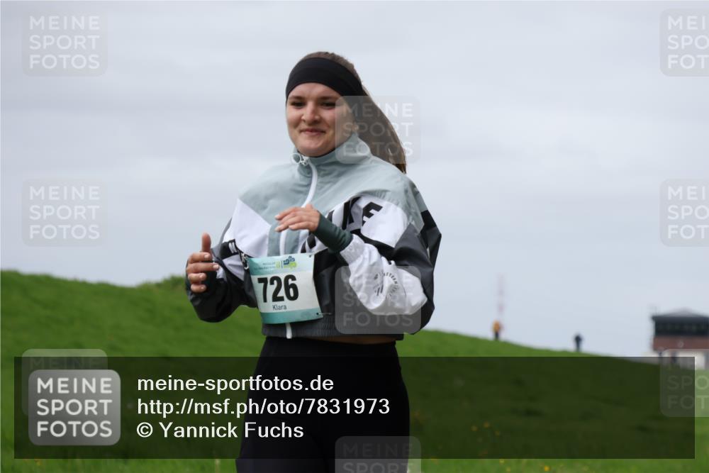 04.05.2025 - 8. Wedeler Halbmarathon Yannick Fuchs http://msf.ph/oto/7831973 04.05.2025 11:40:56 Laufen 726 meine-sportfotos.de