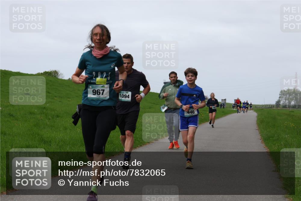 04.05.2025 - 8. Wedeler Halbmarathon Yannick Fuchs http://msf.ph/oto/7832065 04.05.2025 11:20:49 Laufen 2025, 967, 1094, 446 meine-sportfotos.de