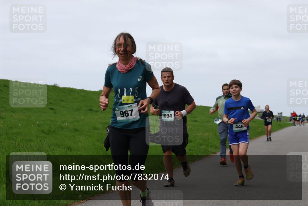 04.05.2025 - 8. Wedeler Halbmarathon Yannick Fuchs http://msf.ph/oto/7832074 04.05.2025 11:20:50 Laufen 2025, 967, 1094, 446 meine-sportfotos.de