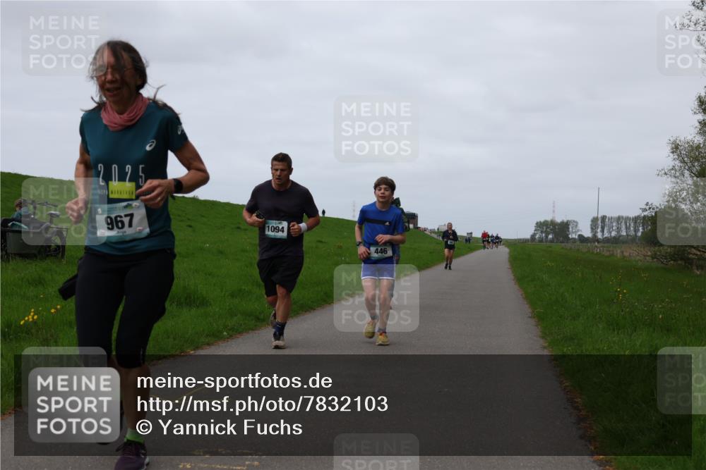04.05.2025 - 8. Wedeler Halbmarathon Yannick Fuchs http://msf.ph/oto/7832103 04.05.2025 11:20:51 Laufen 2025, 967, 1094, 446 meine-sportfotos.de