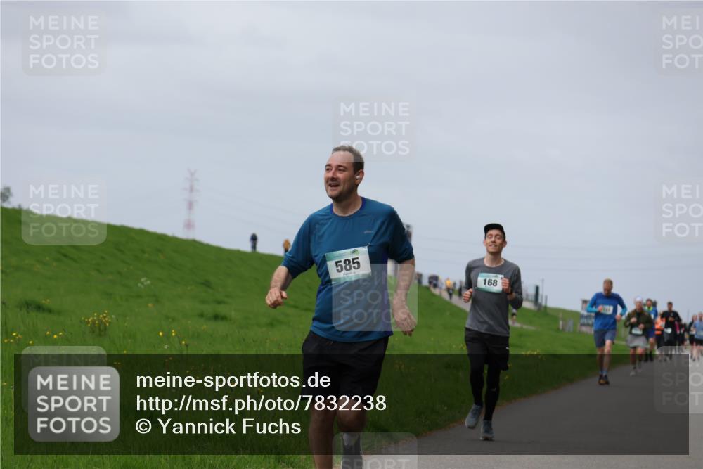 04.05.2025 - 8. Wedeler Halbmarathon Yannick Fuchs http://msf.ph/oto/7832238 04.05.2025 11:41:13 Laufen 585, 168 meine-sportfotos.de