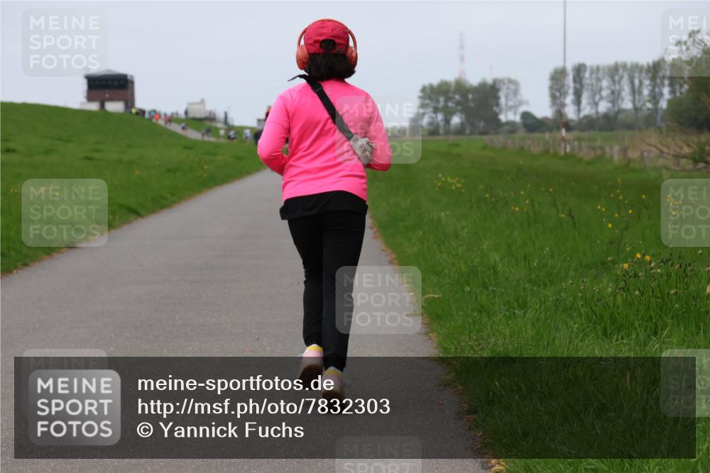 04.05.2025 - 8. Wedeler Halbmarathon Yannick Fuchs http://msf.ph/oto/7832303 04.05.2025 11:20:58 Laufen  meine-sportfotos.de