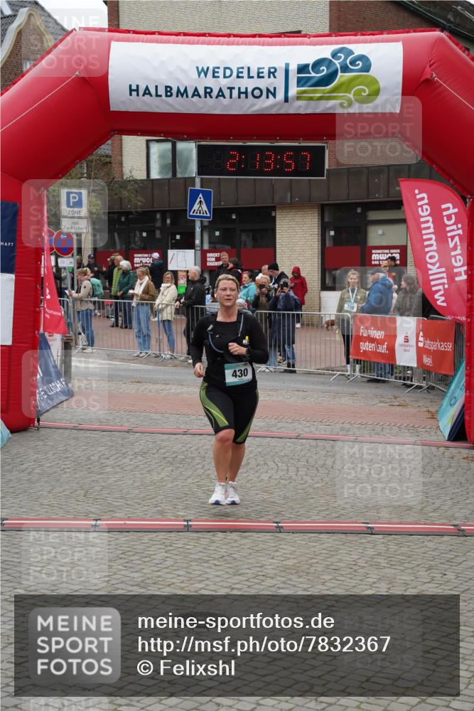 04.05.2025 - 8. Wedeler Halbmarathon Felixshl http://msf.ph/oto/7832367 04.05.2025 12:13:55 Ziel 430 meine-sportfotos.de