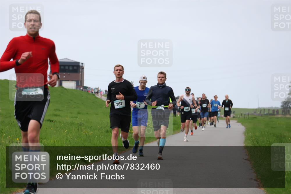 04.05.2025 - 8. Wedeler Halbmarathon Yannick Fuchs http://msf.ph/oto/7832460 04.05.2025 11:21:12 Laufen 367, 660, 863 meine-sportfotos.de