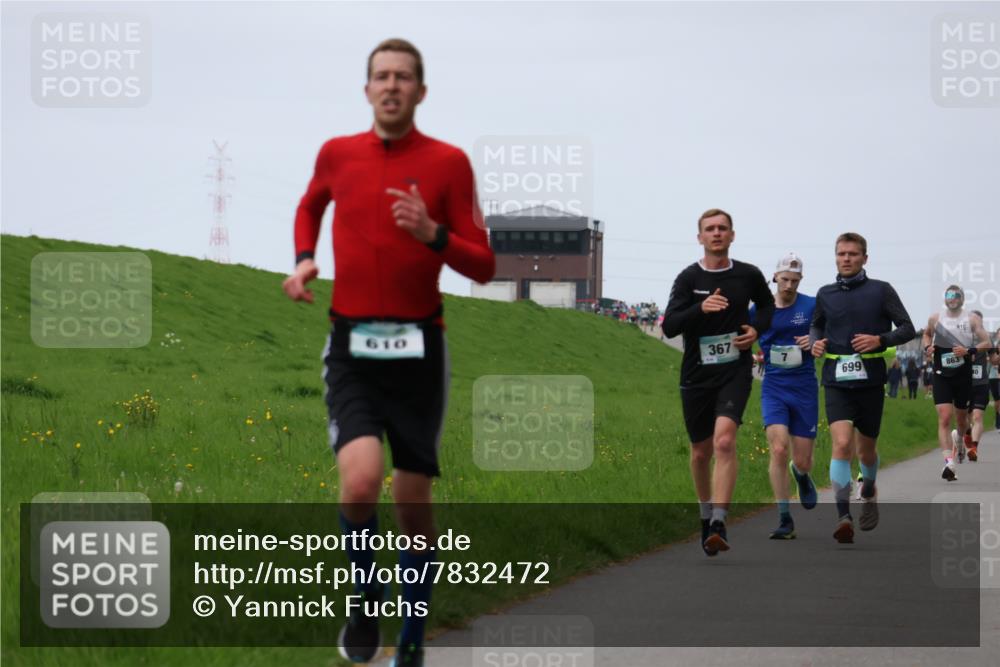 04.05.2025 - 8. Wedeler Halbmarathon Yannick Fuchs http://msf.ph/oto/7832472 04.05.2025 11:21:13 Laufen 610, 367, 7, 699, 863 meine-sportfotos.de