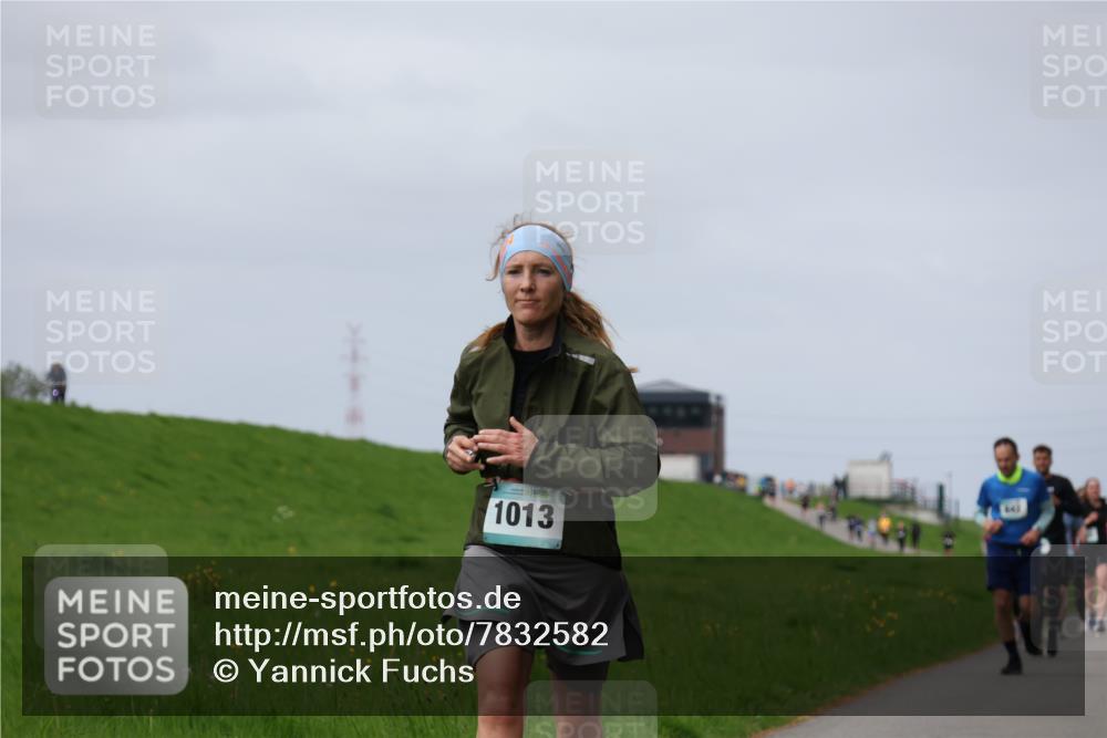 04.05.2025 - 8. Wedeler Halbmarathon Yannick Fuchs http://msf.ph/oto/7832582 04.05.2025 11:41:33 Laufen 1013, 642 meine-sportfotos.de