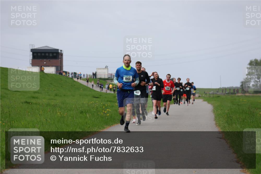 04.05.2025 - 8. Wedeler Halbmarathon Yannick Fuchs http://msf.ph/oto/7832633 04.05.2025 11:41:35 Laufen 842, 467, 256 meine-sportfotos.de