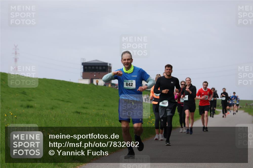 04.05.2025 - 8. Wedeler Halbmarathon Yannick Fuchs http://msf.ph/oto/7832662 04.05.2025 11:41:39 Laufen 842, 467, 31, 798 meine-sportfotos.de