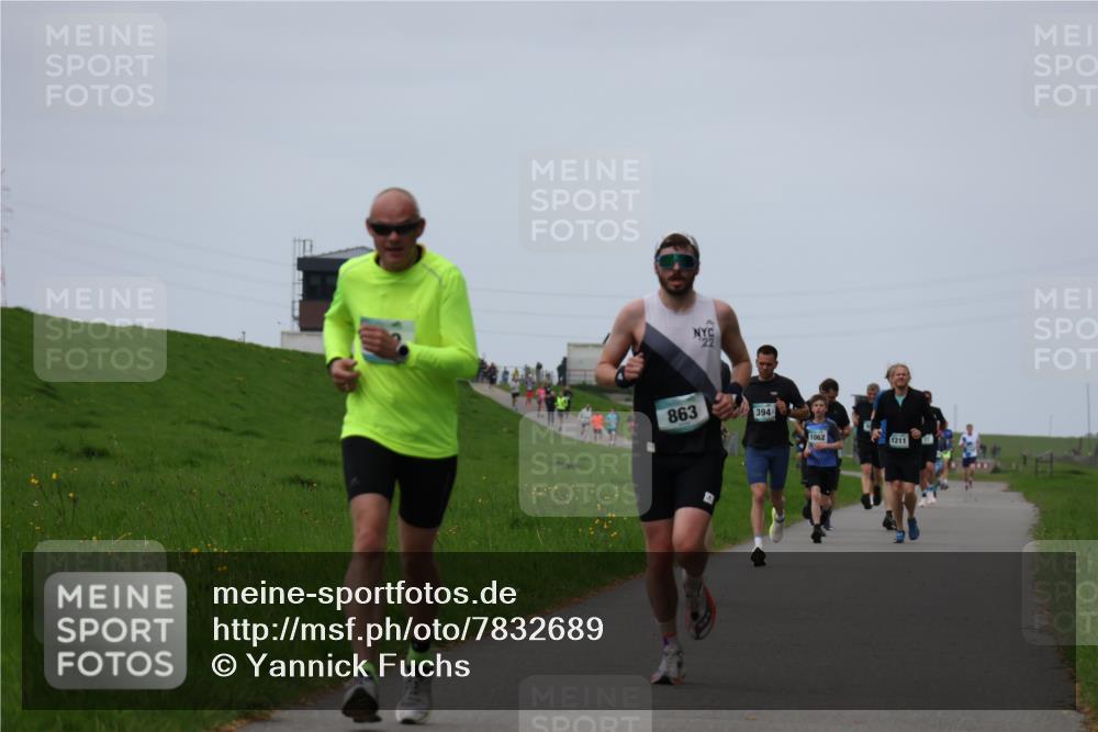 04.05.2025 - 8. Wedeler Halbmarathon Yannick Fuchs http://msf.ph/oto/7832689 04.05.2025 11:21:21 Laufen 863, 394, 1062, 1211 meine-sportfotos.de