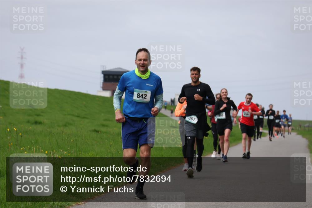 04.05.2025 - 8. Wedeler Halbmarathon Yannick Fuchs http://msf.ph/oto/7832694 04.05.2025 11:41:40 Laufen 842, 467, 398 meine-sportfotos.de