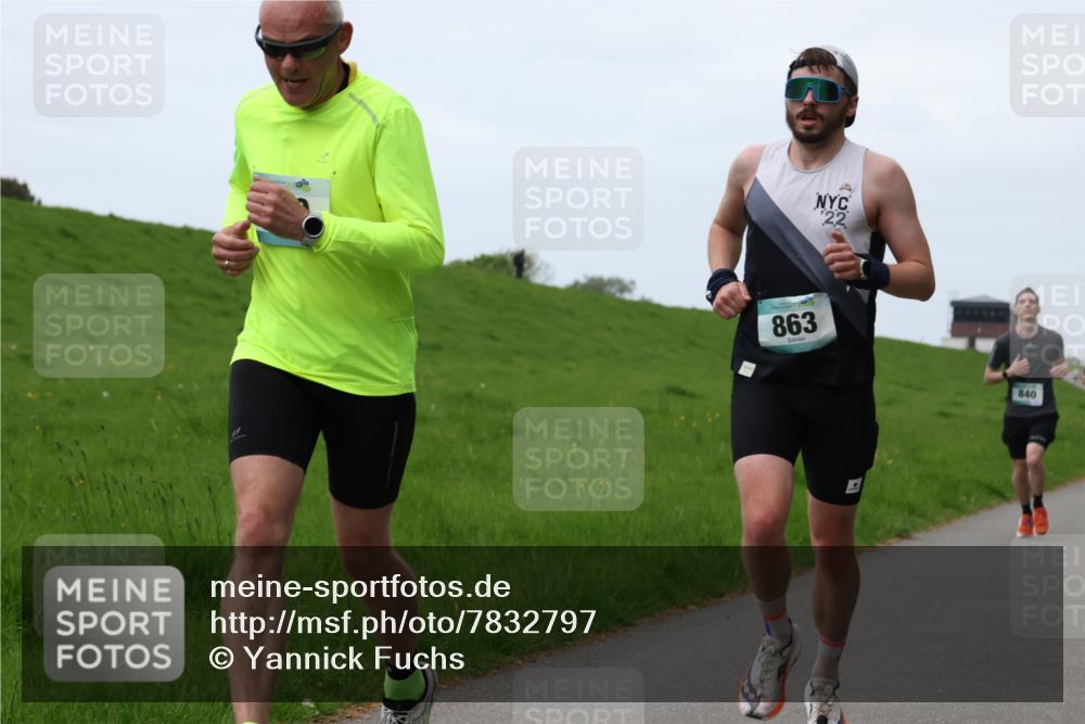04.05.2025 - 8. Wedeler Halbmarathon Yannick Fuchs http://msf.ph/oto/7832797 04.05.2025 11:21:26 Laufen 863, 22, 840 meine-sportfotos.de