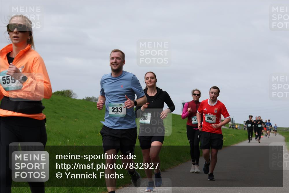 04.05.2025 - 8. Wedeler Halbmarathon Yannick Fuchs http://msf.ph/oto/7832927 04.05.2025 11:41:50 Laufen 559, 233, 398, 31, 256 meine-sportfotos.de