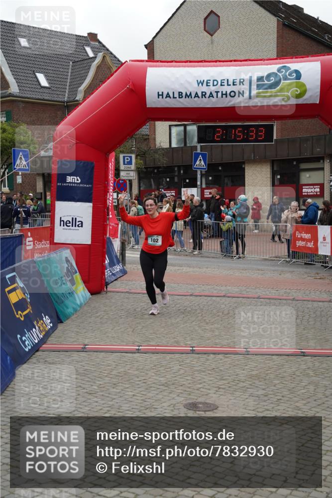 04.05.2025 - 8. Wedeler Halbmarathon Felixshl http://msf.ph/oto/7832930 04.05.2025 12:15:31 Ziel 102 meine-sportfotos.de