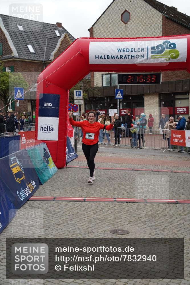 04.05.2025 - 8. Wedeler Halbmarathon Felixshl http://msf.ph/oto/7832940 04.05.2025 12:15:31 Ziel 102 meine-sportfotos.de