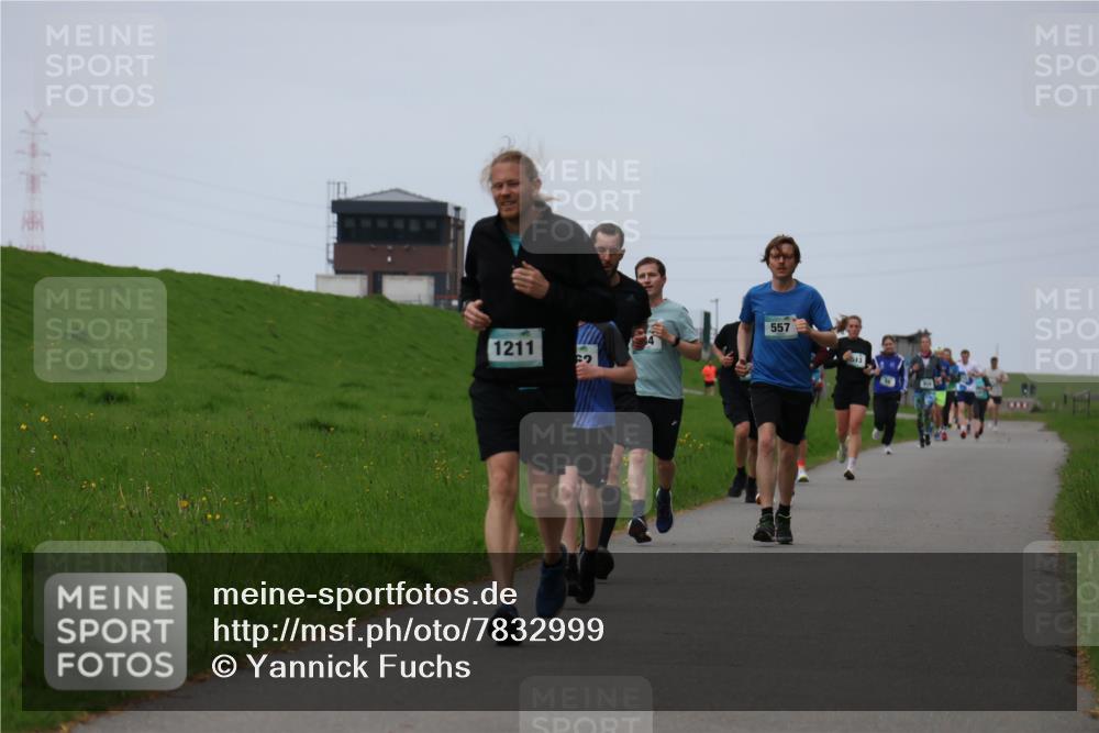 04.05.2025 - 8. Wedeler Halbmarathon Yannick Fuchs http://msf.ph/oto/7832999 04.05.2025 11:21:34 Laufen 557, 1211 meine-sportfotos.de
