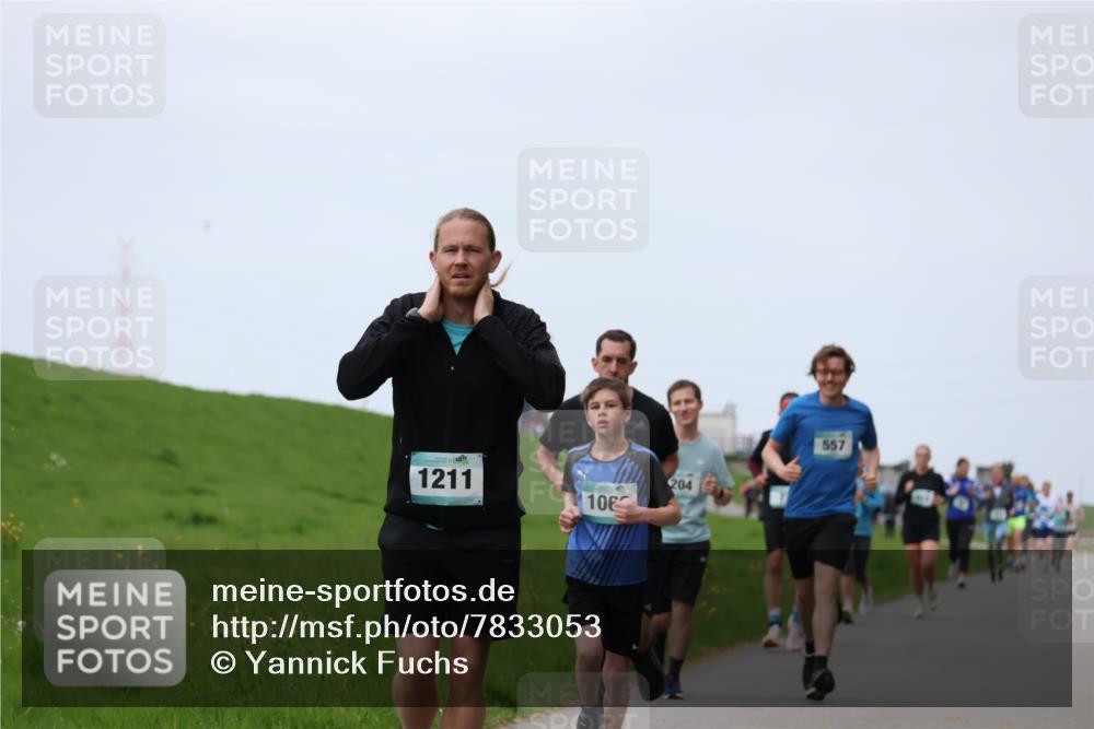 04.05.2025 - 8. Wedeler Halbmarathon Yannick Fuchs http://msf.ph/oto/7833053 04.05.2025 11:21:36 Laufen 1211, 106, 204, 557 meine-sportfotos.de