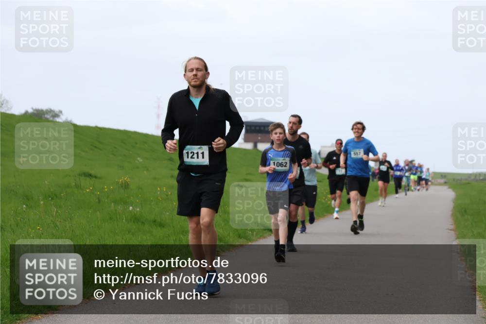 04.05.2025 - 8. Wedeler Halbmarathon Yannick Fuchs http://msf.ph/oto/7833096 04.05.2025 11:21:37 Laufen 1211, 1062, 557 meine-sportfotos.de