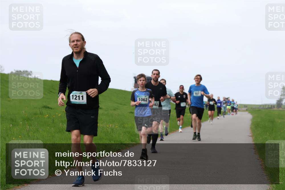 04.05.2025 - 8. Wedeler Halbmarathon Yannick Fuchs http://msf.ph/oto/7833127 04.05.2025 11:21:38 Laufen 1211, 1062, 83, 557 meine-sportfotos.de