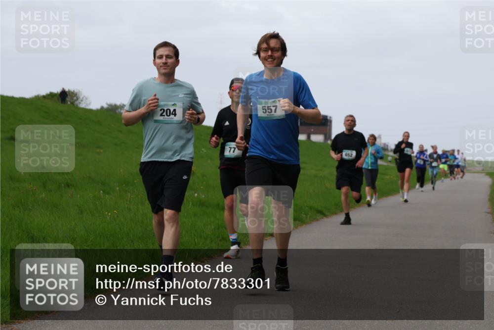 04.05.2025 - 8. Wedeler Halbmarathon Yannick Fuchs http://msf.ph/oto/7833301 04.05.2025 11:21:44 Laufen 204, 77, 557, 652 meine-sportfotos.de