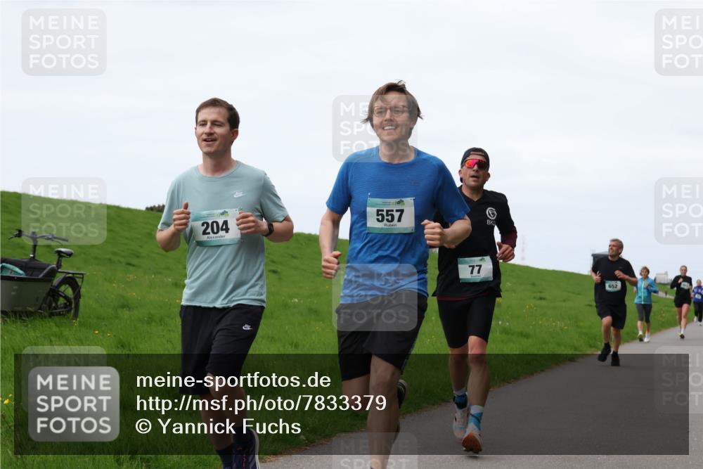 04.05.2025 - 8. Wedeler Halbmarathon Yannick Fuchs http://msf.ph/oto/7833379 04.05.2025 11:21:46 Laufen 204, 557, 77, 652 meine-sportfotos.de