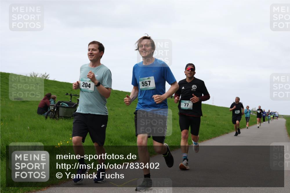 04.05.2025 - 8. Wedeler Halbmarathon Yannick Fuchs http://msf.ph/oto/7833402 04.05.2025 11:21:47 Laufen 204, 557, 77 meine-sportfotos.de