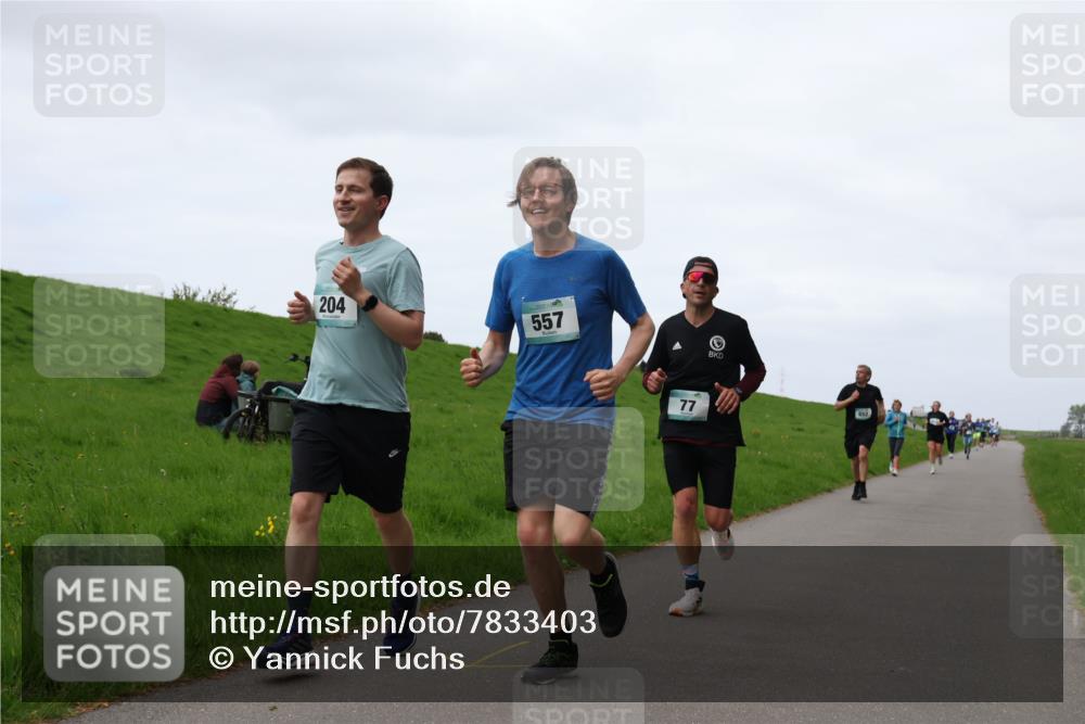 04.05.2025 - 8. Wedeler Halbmarathon Yannick Fuchs http://msf.ph/oto/7833403 04.05.2025 11:21:47 Laufen 204, 557, 77 meine-sportfotos.de