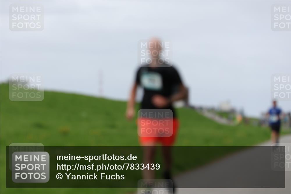 04.05.2025 - 8. Wedeler Halbmarathon Yannick Fuchs http://msf.ph/oto/7833439 04.05.2025 11:42:19 Laufen  meine-sportfotos.de