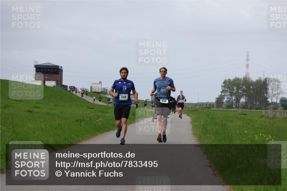 04.05.2025 - 8. Wedeler Halbmarathon Yannick Fuchs http://msf.ph/oto/7833495 04.05.2025 11:42:25 Laufen 240, 438 meine-sportfotos.de