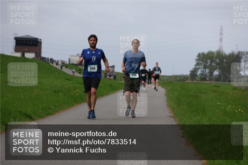 04.05.2025 - 8. Wedeler Halbmarathon Yannick Fuchs http://msf.ph/oto/7833514 04.05.2025 11:42:27 Laufen 240, 438 meine-sportfotos.de