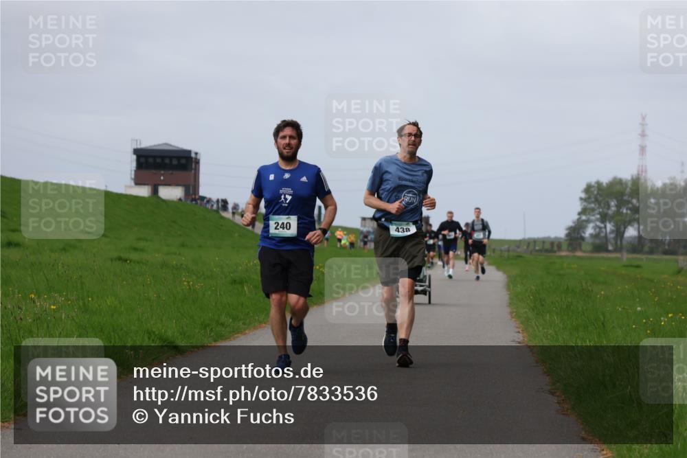 04.05.2025 - 8. Wedeler Halbmarathon Yannick Fuchs http://msf.ph/oto/7833536 04.05.2025 11:42:28 Laufen 240, 438 meine-sportfotos.de
