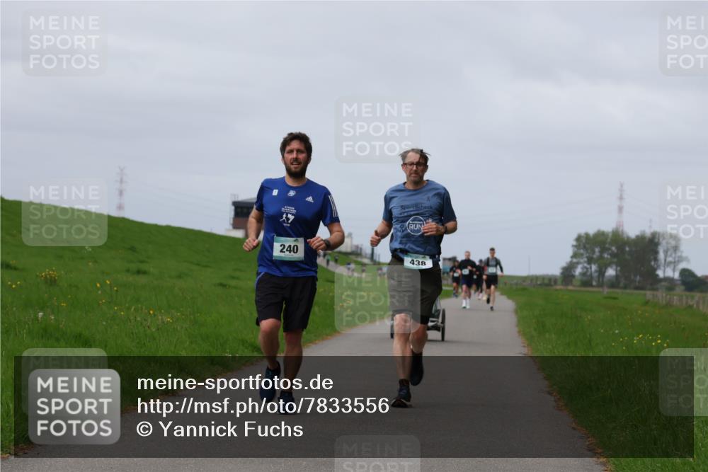 04.05.2025 - 8. Wedeler Halbmarathon Yannick Fuchs http://msf.ph/oto/7833556 04.05.2025 11:42:31 Laufen 240, 438 meine-sportfotos.de