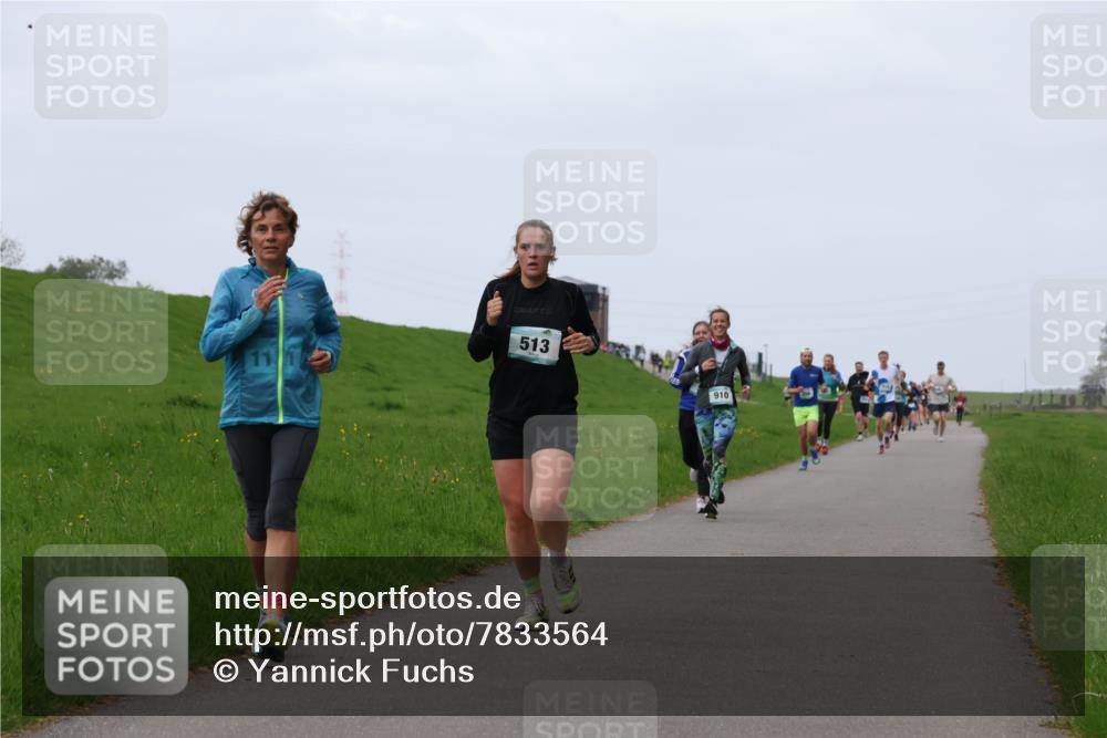 04.05.2025 - 8. Wedeler Halbmarathon Yannick Fuchs http://msf.ph/oto/7833564 04.05.2025 11:21:53 Laufen 11, 1, 513, 910 meine-sportfotos.de
