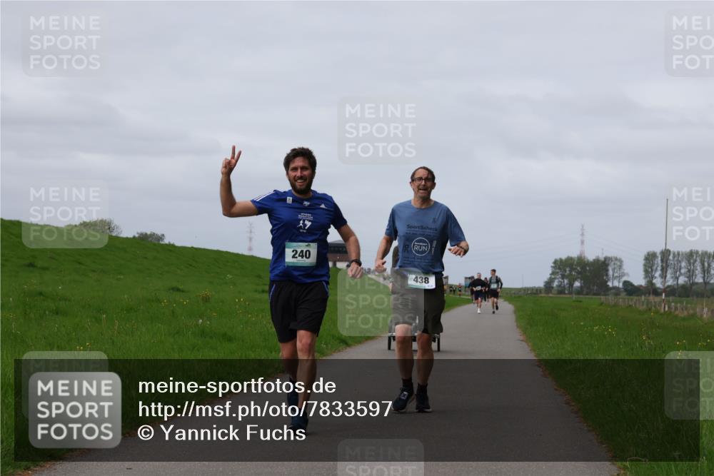 04.05.2025 - 8. Wedeler Halbmarathon Yannick Fuchs http://msf.ph/oto/7833597 04.05.2025 11:42:33 Laufen 240, 438 meine-sportfotos.de