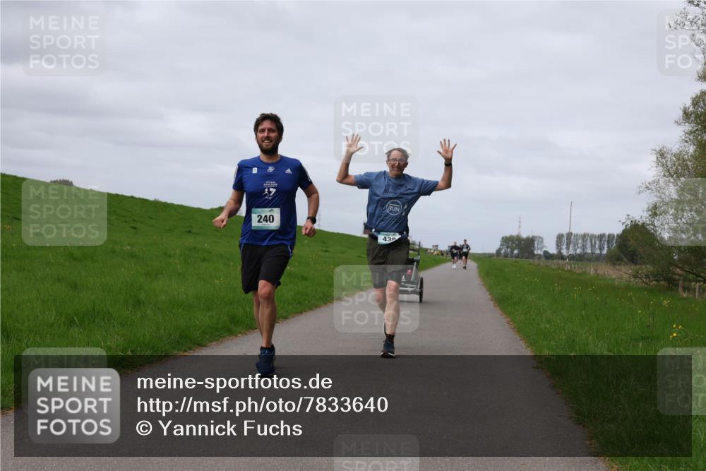 04.05.2025 - 8. Wedeler Halbmarathon Yannick Fuchs http://msf.ph/oto/7833640 04.05.2025 11:42:34 Laufen 240, 43 meine-sportfotos.de
