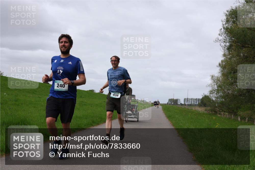 04.05.2025 - 8. Wedeler Halbmarathon Yannick Fuchs http://msf.ph/oto/7833660 04.05.2025 11:42:35 Laufen 240, 438 meine-sportfotos.de