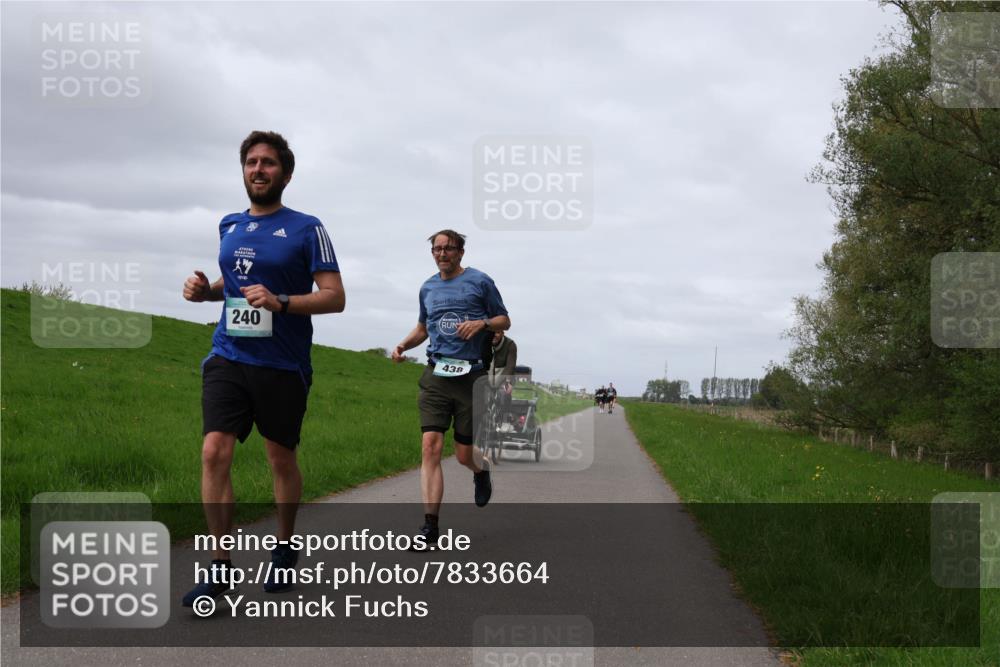 04.05.2025 - 8. Wedeler Halbmarathon Yannick Fuchs http://msf.ph/oto/7833664 04.05.2025 11:42:35 Laufen 240, 438 meine-sportfotos.de