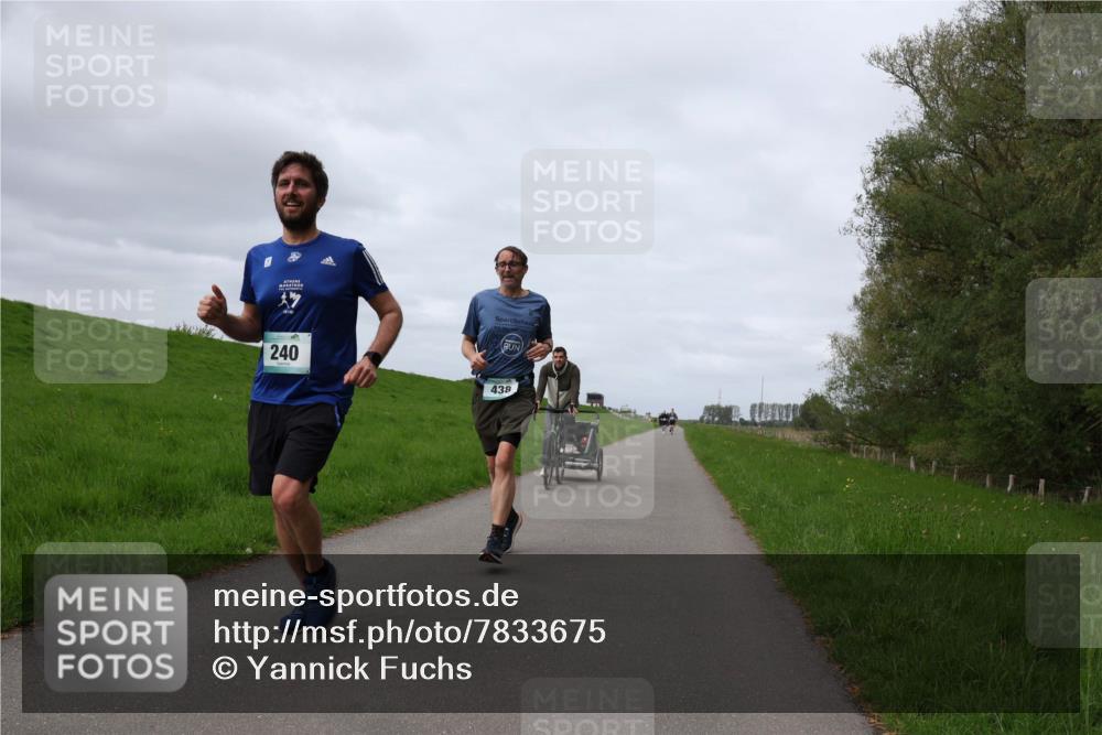 04.05.2025 - 8. Wedeler Halbmarathon Yannick Fuchs http://msf.ph/oto/7833675 04.05.2025 11:42:35 Laufen 240, 438 meine-sportfotos.de