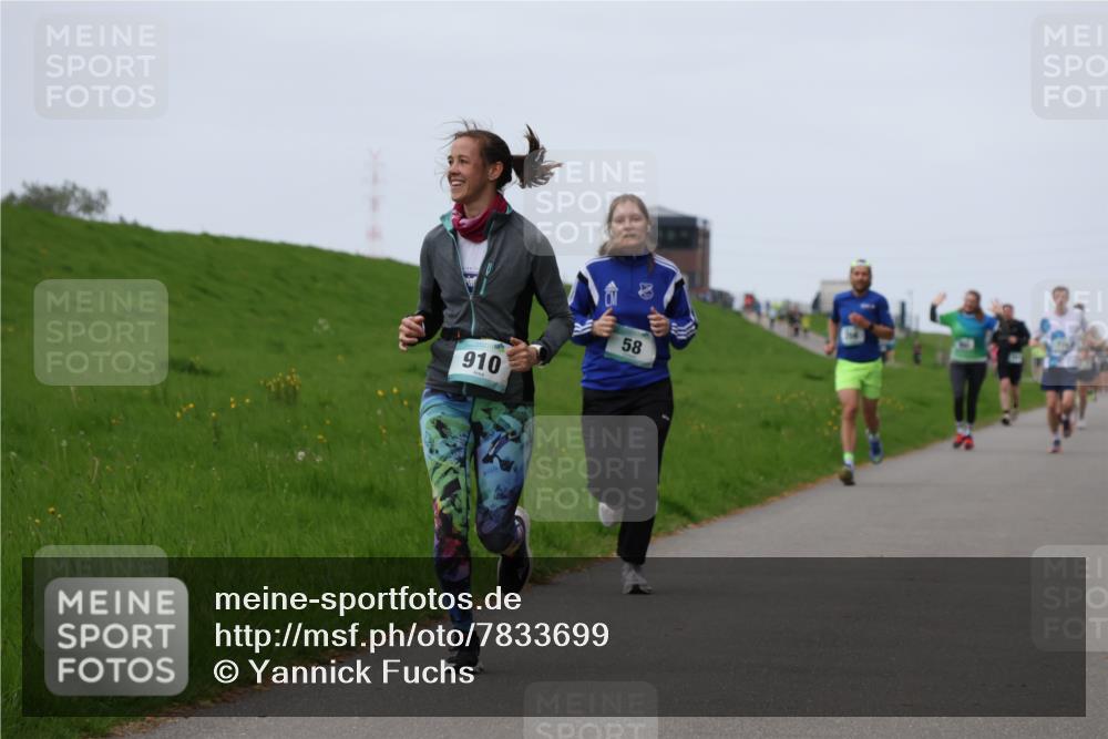 04.05.2025 - 8. Wedeler Halbmarathon Yannick Fuchs http://msf.ph/oto/7833699 04.05.2025 11:21:58 Laufen 910, 58 meine-sportfotos.de