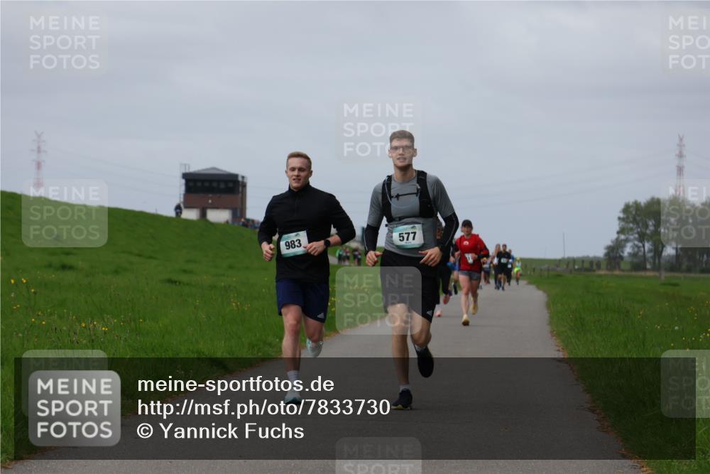 04.05.2025 - 8. Wedeler Halbmarathon Yannick Fuchs http://msf.ph/oto/7833730 04.05.2025 11:42:48 Laufen 983, 577 meine-sportfotos.de