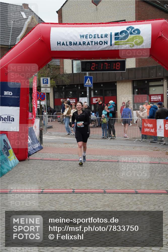 04.05.2025 - 8. Wedeler Halbmarathon Felixshl http://msf.ph/oto/7833750 04.05.2025 12:17:16 Ziel 439 meine-sportfotos.de