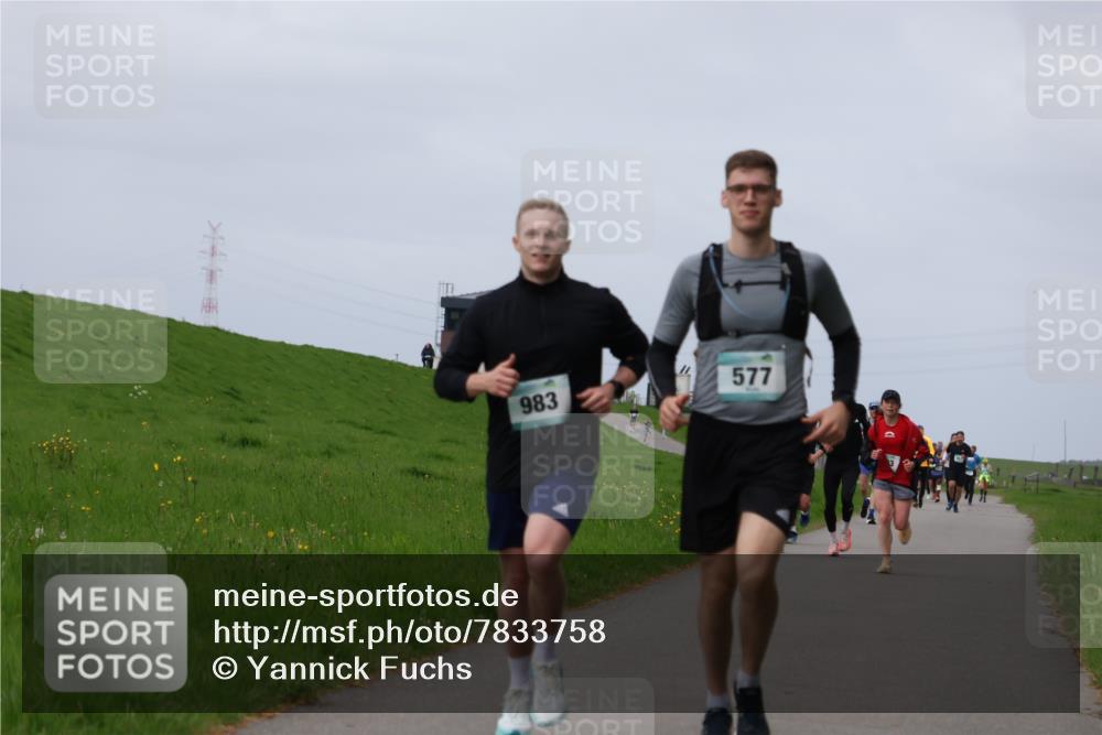 04.05.2025 - 8. Wedeler Halbmarathon Yannick Fuchs http://msf.ph/oto/7833758 04.05.2025 11:42:50 Laufen 983, 577 meine-sportfotos.de