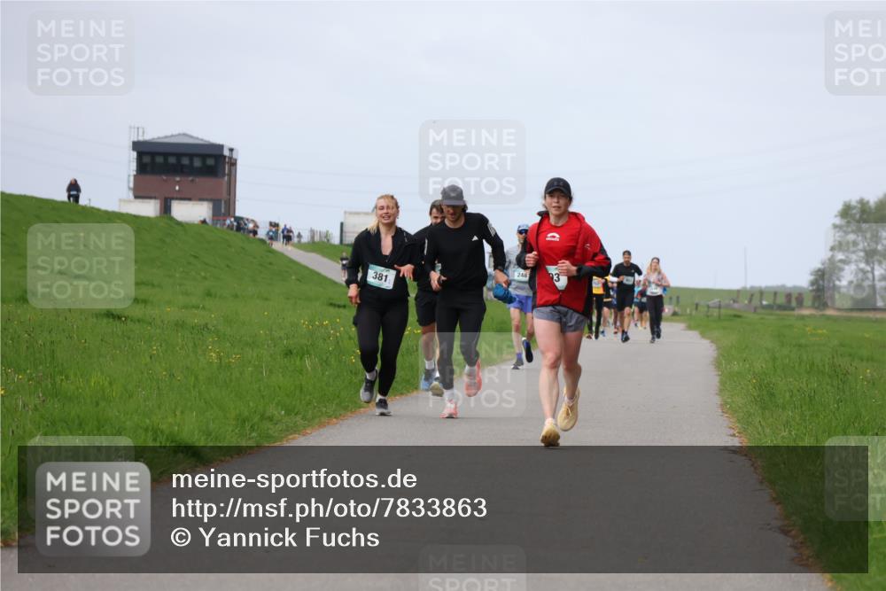 04.05.2025 - 8. Wedeler Halbmarathon Yannick Fuchs http://msf.ph/oto/7833863 04.05.2025 11:42:55 Laufen 381, 248, 3 meine-sportfotos.de