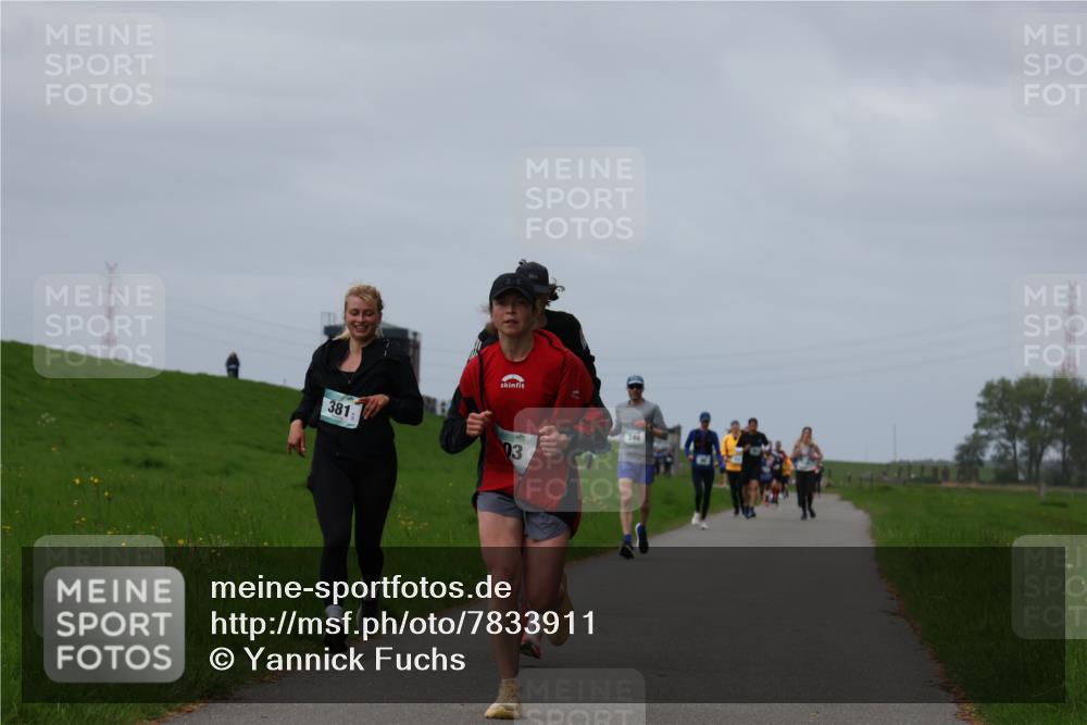 04.05.2025 - 8. Wedeler Halbmarathon Yannick Fuchs http://msf.ph/oto/7833911 04.05.2025 11:43:00 Laufen 381, 03, 248 meine-sportfotos.de