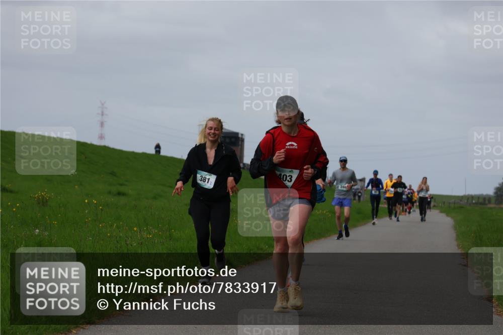 04.05.2025 - 8. Wedeler Halbmarathon Yannick Fuchs http://msf.ph/oto/7833917 04.05.2025 11:43:00 Laufen 381, 403, 240 meine-sportfotos.de