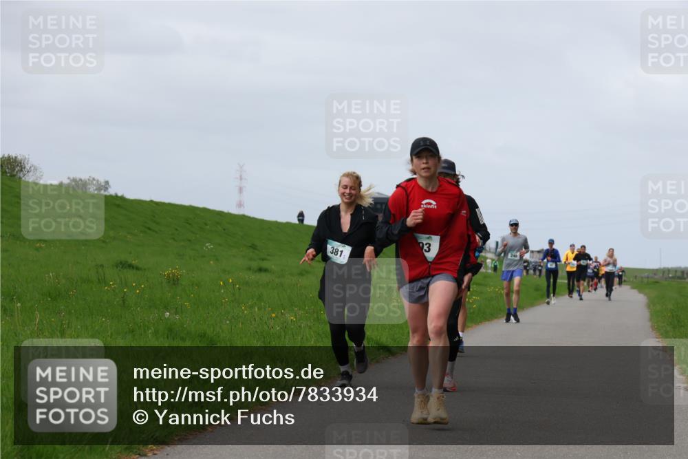 04.05.2025 - 8. Wedeler Halbmarathon Yannick Fuchs http://msf.ph/oto/7833934 04.05.2025 11:43:01 Laufen 381, 3, 248 meine-sportfotos.de