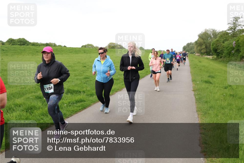 04.05.2025 - 8. Wedeler Halbmarathon Lena Gebhardt http://msf.ph/oto/7833956 04.05.2025 11:23:27 Laufen 1104, 968 meine-sportfotos.de