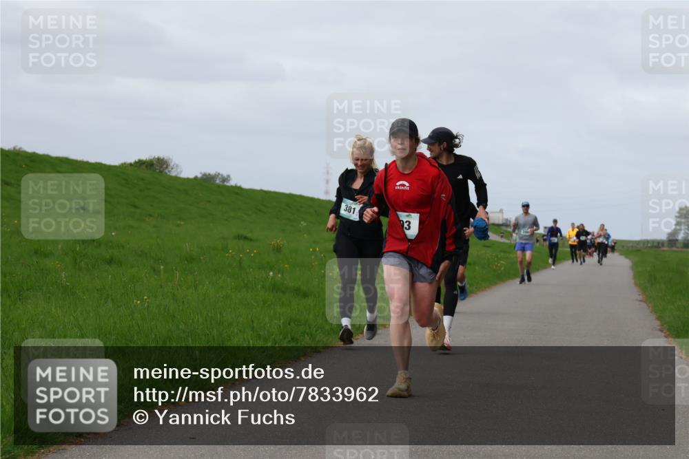 04.05.2025 - 8. Wedeler Halbmarathon Yannick Fuchs http://msf.ph/oto/7833962 04.05.2025 11:43:02 Laufen 381, 3, 1246 meine-sportfotos.de