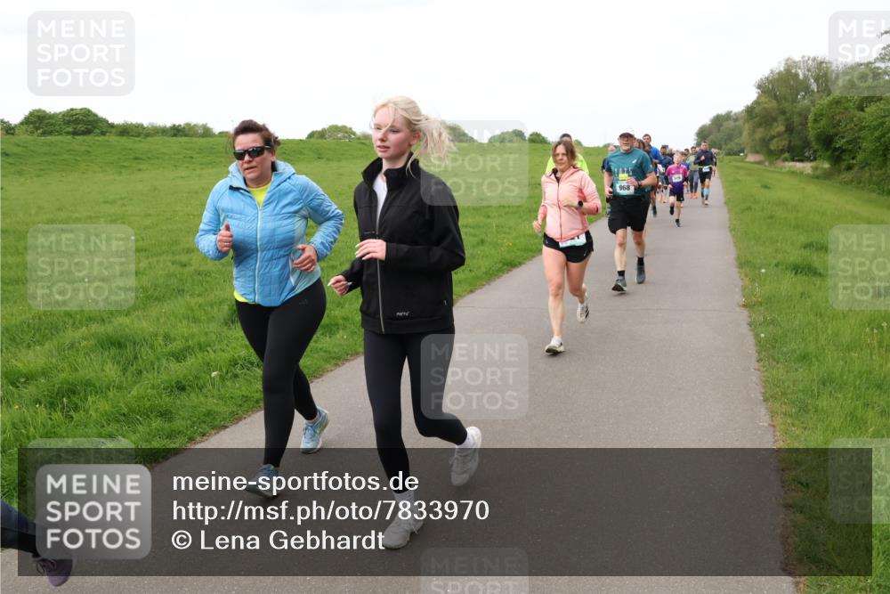 04.05.2025 - 8. Wedeler Halbmarathon Lena Gebhardt http://msf.ph/oto/7833970 04.05.2025 11:23:27 Laufen 2025, 968 meine-sportfotos.de