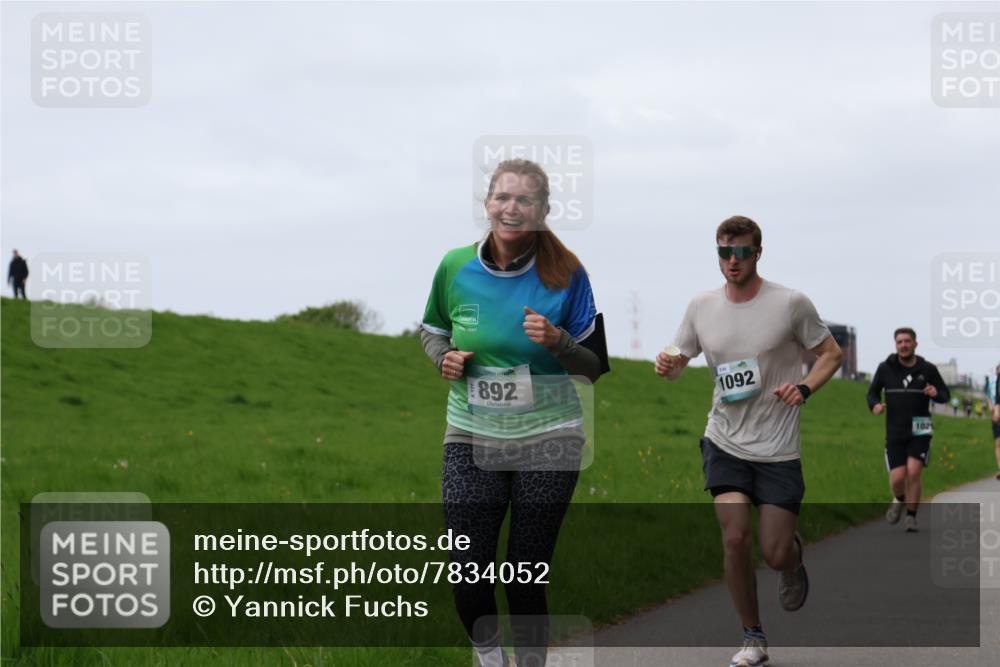 04.05.2025 - 8. Wedeler Halbmarathon Yannick Fuchs http://msf.ph/oto/7834052 04.05.2025 11:22:15 Laufen 892, 1092, 102 meine-sportfotos.de